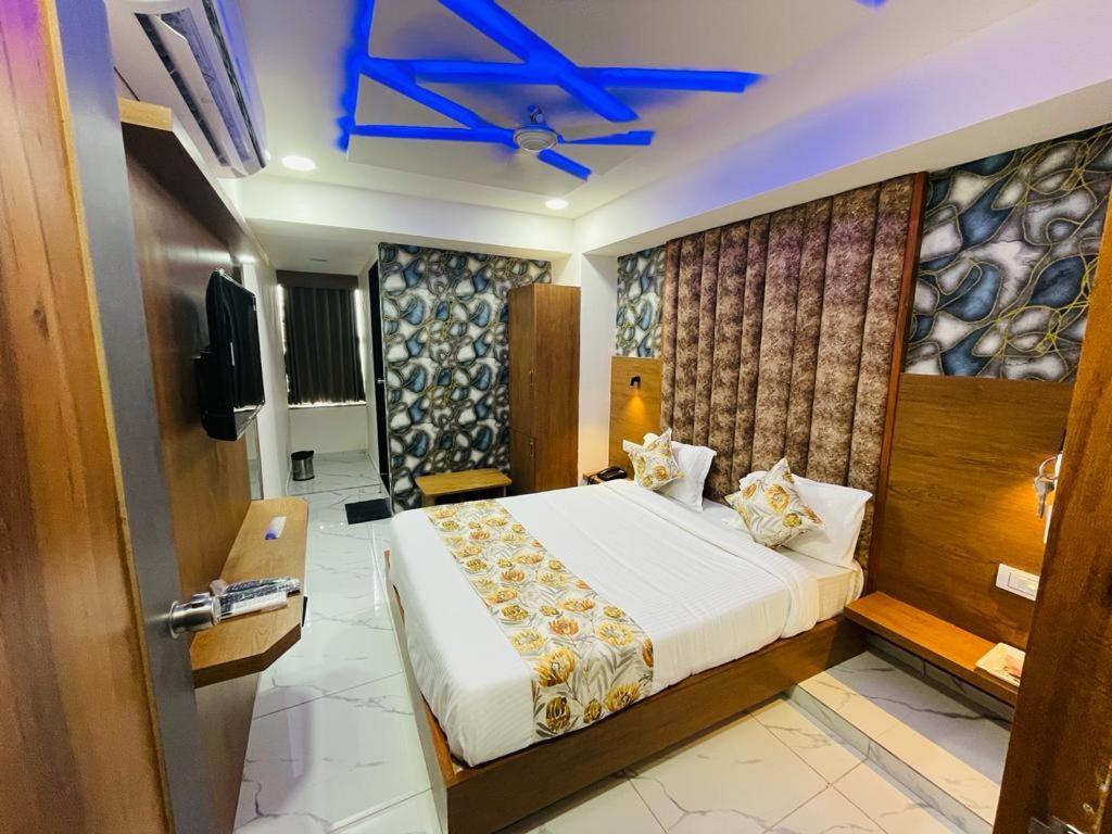 Hotel Lemon Gota Ahmedabad Luaran gambar